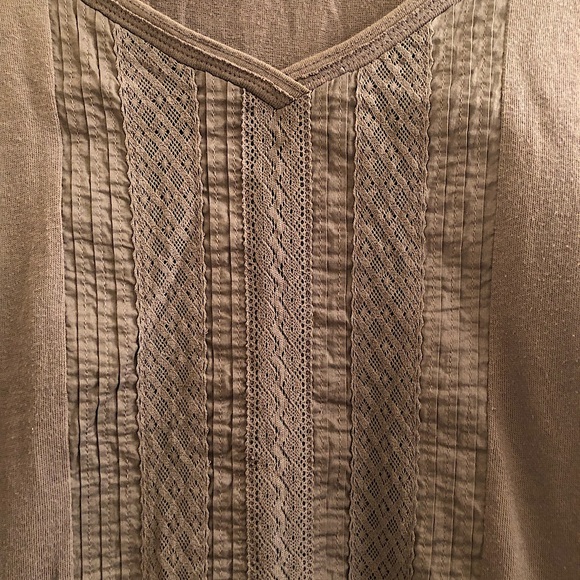 Aeropostale Lace Front Detail Long Sleeve - Picture 3 of 10